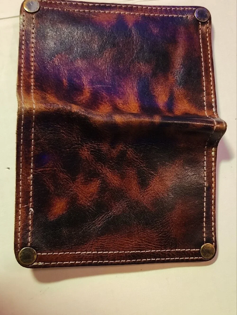 Men's Brown Old School Leather Bifold Wallet - Classic Distressed Finish